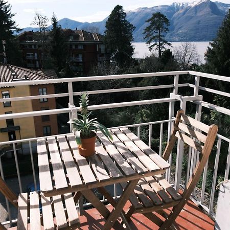 Studio With Lake And Montains Views Free Parking Luino Buitenkant foto